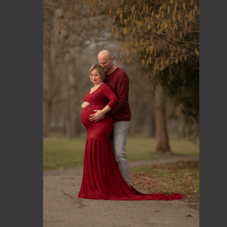 Daniel Venter Photography – Maternal Maroon