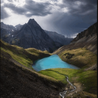 Ben Strauss – Middle Blue Lake (The Vault Series